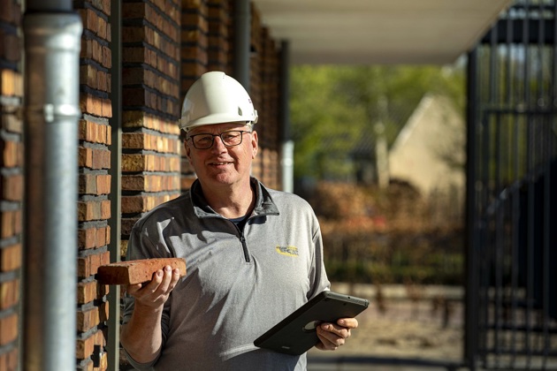 Opzichter Gerard Meekhof over 42 jaar in de woningbouw